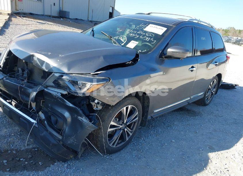 Photo 2 of 2018 Nissan Pathfinder PLATINUM (VIN 5N1DR2MNXJC665900)