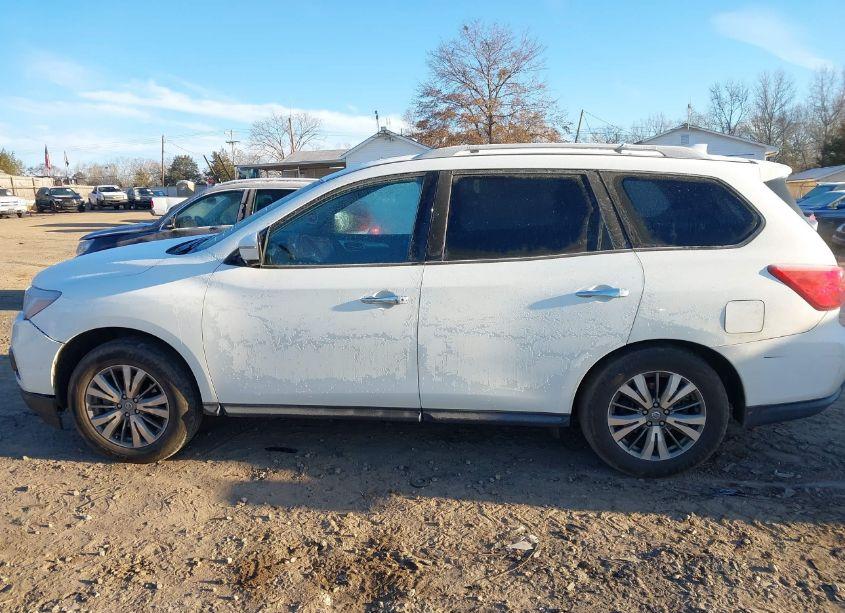 Photo 15 of 2019 Nissan Pathfinder SL (VIN 5N1DR2MNXKC606430)