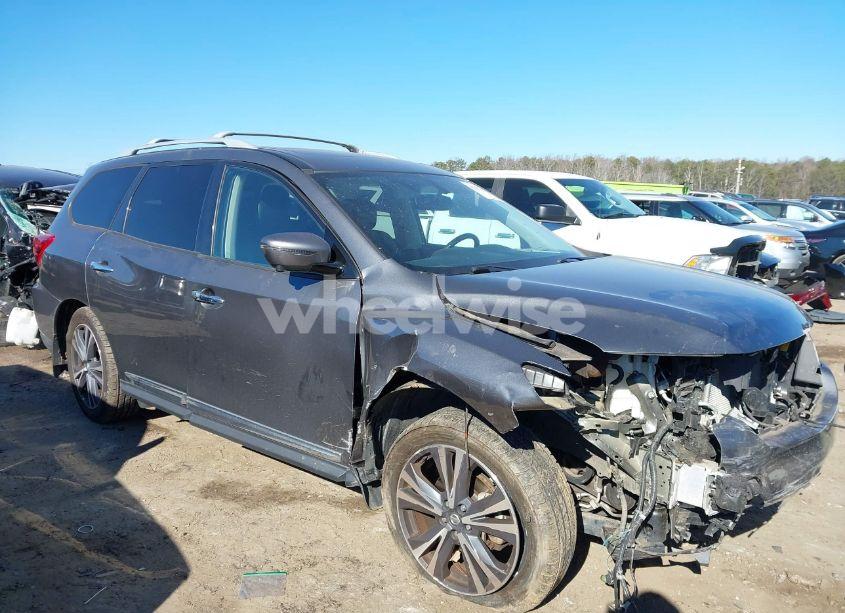 Photo 13 of 2019 Nissan Pathfinder PLATINUM (VIN 5N1DR2MNXKC627178)