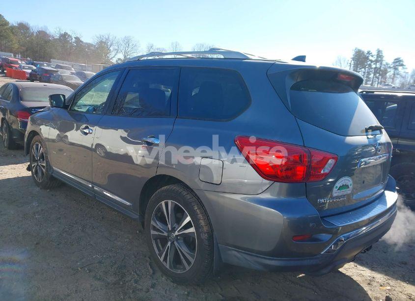 Photo 3 of 2019 Nissan Pathfinder PLATINUM (VIN 5N1DR2MNXKC627178)