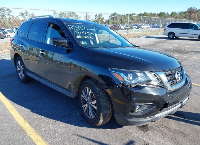 2019 Nissan Pathfinder SL (VIN 5N1DR2MNXKC633322) main photo