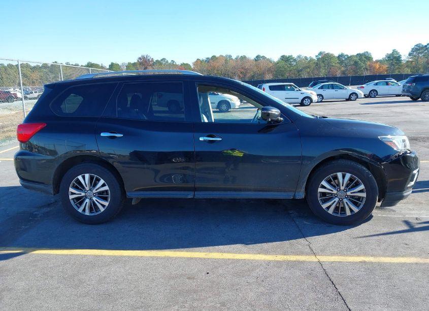 Photo 12 of 2019 Nissan Pathfinder SL (VIN 5N1DR2MNXKC633322)