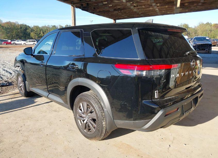 Photo 3 of 2023 Nissan Pathfinder S FWD (VIN 5N1DR3AA2PC264583)