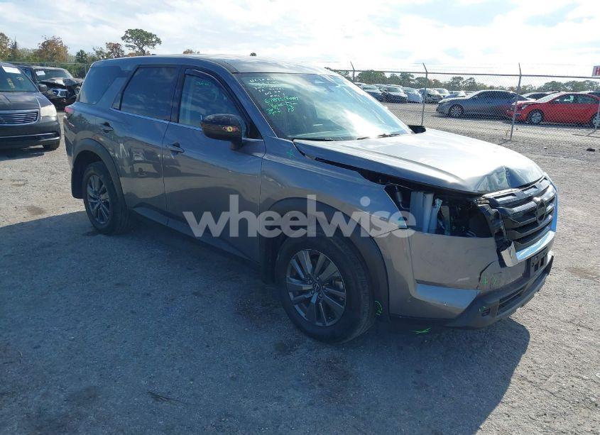 2023 Nissan Pathfinder S FWD (VIN 5N1DR3AA7PC230526) main photo