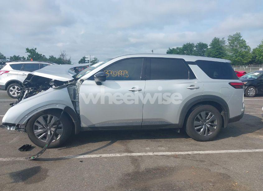 Photo 14 of 2023 Nissan Pathfinder S FWD (VIN 5N1DR3AA8PC229403)
