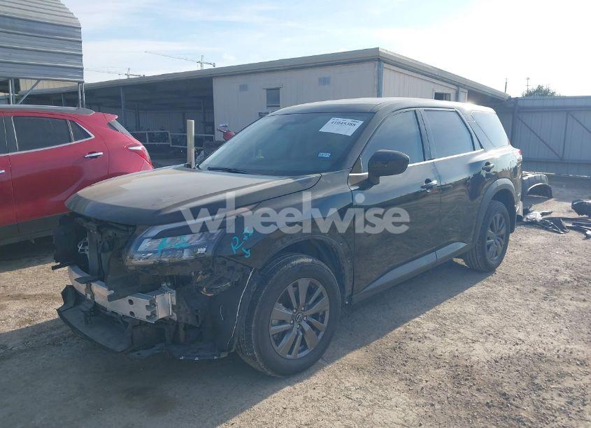 Photo 2 of 2023 Nissan Pathfinder S FWD (VIN 5N1DR3AA9PC271143)