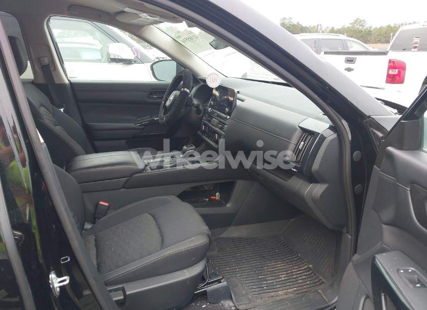 Photo 5 of 2024 Nissan Pathfinder S FWD (VIN 5N1DR3AAXRC224447)