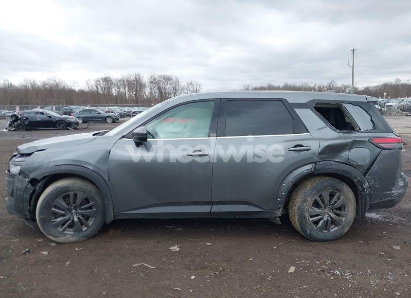 Photo 6 of 2022 Nissan Pathfinder S 4WD (VIN 5N1DR3AC0NC226770)
