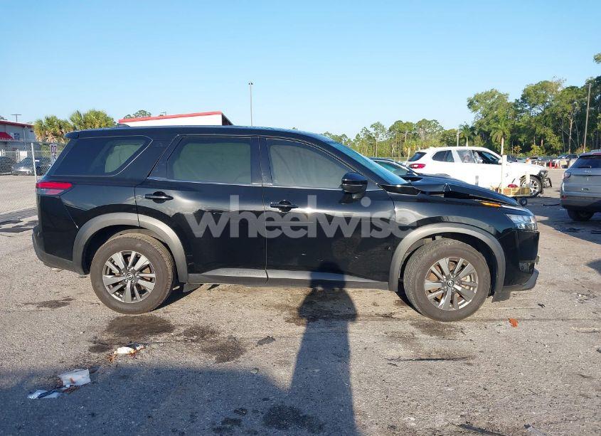 Photo 13 of 2022 Nissan Pathfinder S 4WD (VIN 5N1DR3AC2NC231971)