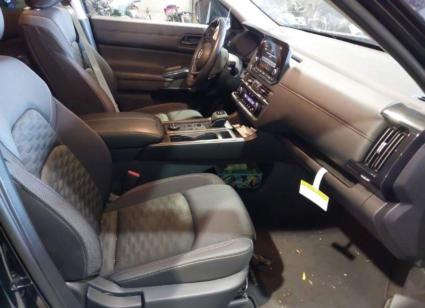 Photo 5 of 2024 Nissan Pathfinder S 4WD (VIN 5N1DR3AC4RC262340)