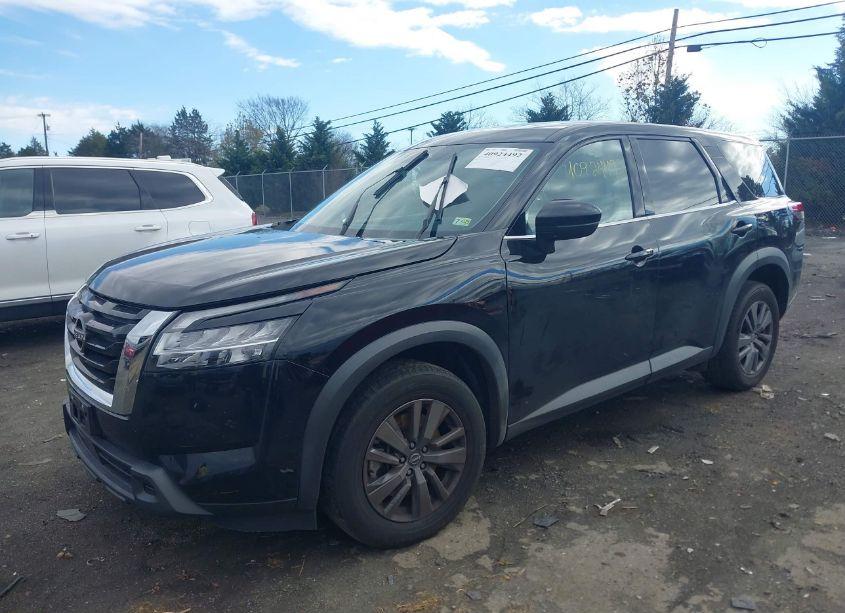 Photo 2 of 2022 Nissan Pathfinder S 4WD (VIN 5N1DR3AC5NC255195)