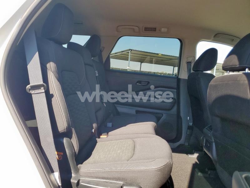 Photo 4 of 2024 NISSAN PATHFINDER SV N/A (VIN 5N1DR3BA3RC276551)