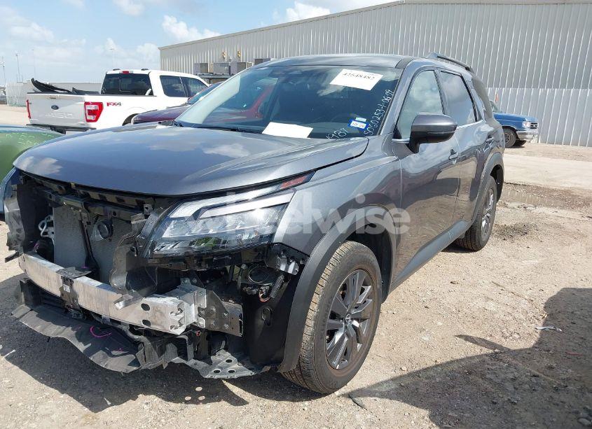 Photo 2 of 2025 Nissan Pathfinder SV FWD (VIN 5N1DR3BA4SC211987)