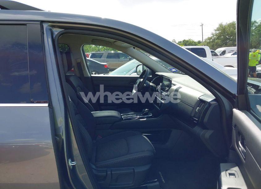 Photo 5 of 2025 Nissan Pathfinder SV FWD (VIN 5N1DR3BA4SC211987)