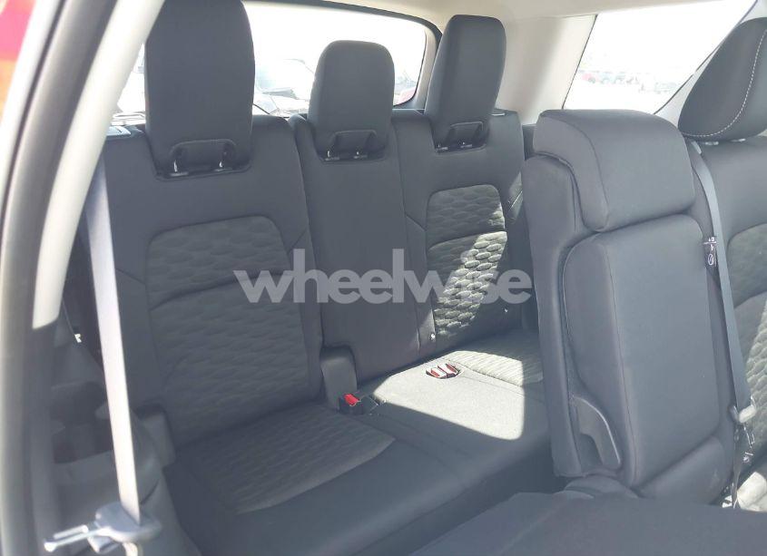 Photo 18 of 2023 Nissan Pathfinder SV FWD (VIN 5N1DR3BA9PC271609)