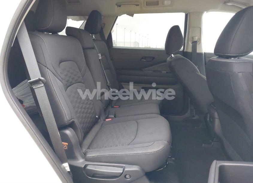 Photo 8 of 2024 Nissan Pathfinder SV FWD (VIN 5N1DR3BA9RC309195)