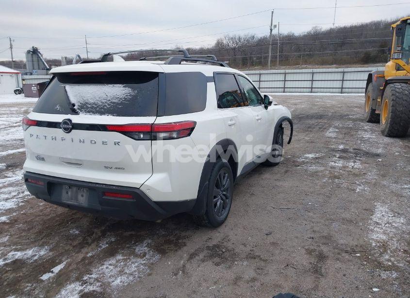 Photo 4 of 2022 Nissan Pathfinder SV 4WD (VIN 5N1DR3BC6NC211401)