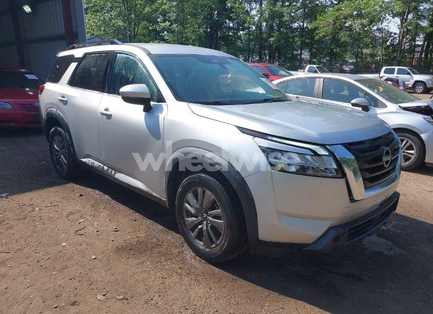2022 Nissan Pathfinder SV 4WD (VIN 5N1DR3BC6NC251204) main photo