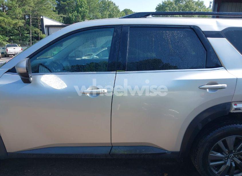 Photo 15 of 2022 Nissan Pathfinder SV 4WD (VIN 5N1DR3BC6NC251204)