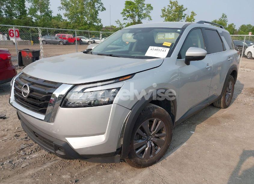 Photo 2 of 2023 Nissan Pathfinder SV 4WD (VIN 5N1DR3BC7PC250212)