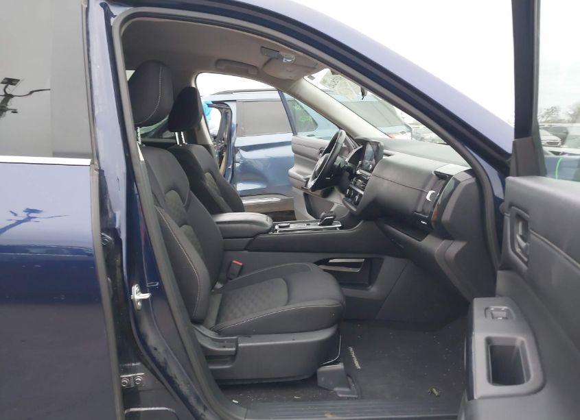 Photo 5 of 2023 Nissan Pathfinder SV 4WD (VIN 5N1DR3BC8PC249392)