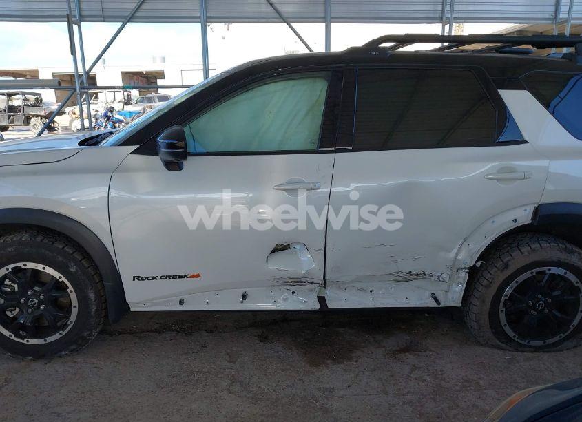 Photo 15 of 2024 Nissan Pathfinder ROCK CREEK 4WD (VIN 5N1DR3BD5RC278487)