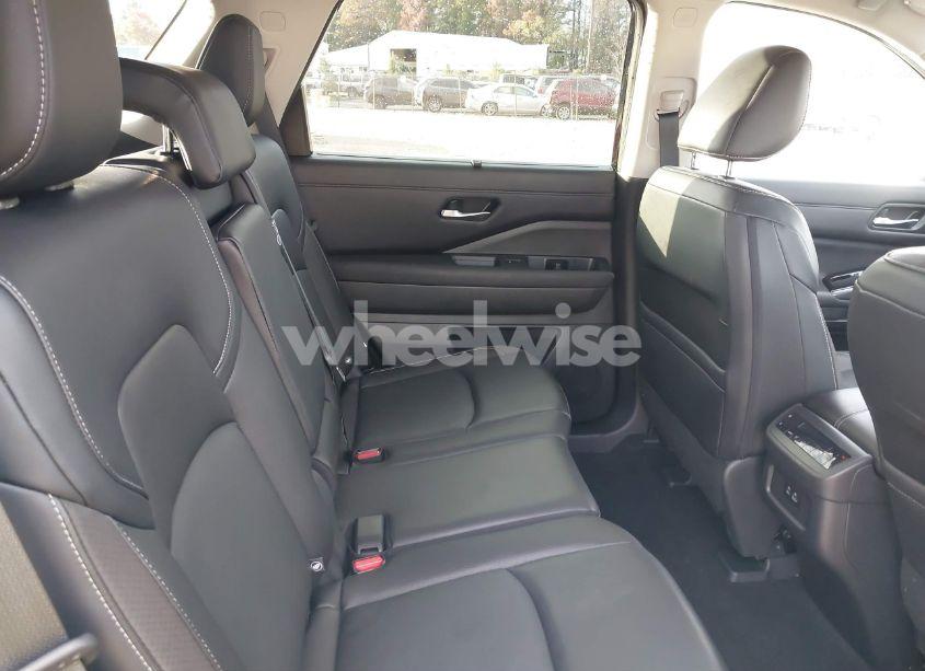 Photo 8 of 2023 Nissan Pathfinder SL FWD (VIN 5N1DR3CA1PC223472)
