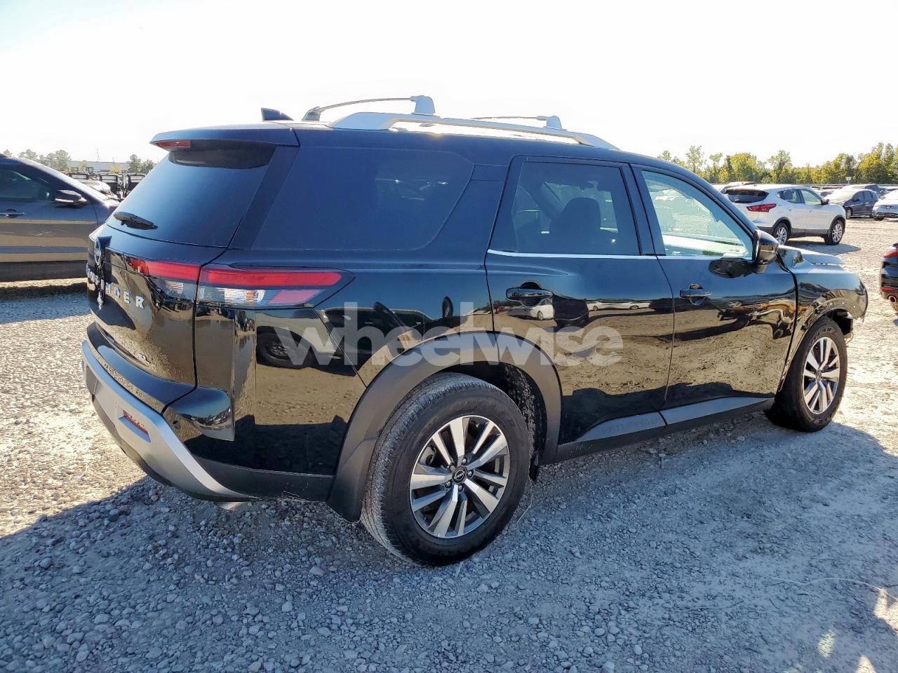 Photo 3 of 2024 NISSAN PATHFINDER SL (VIN 5N1DR3CA7RC292590)
