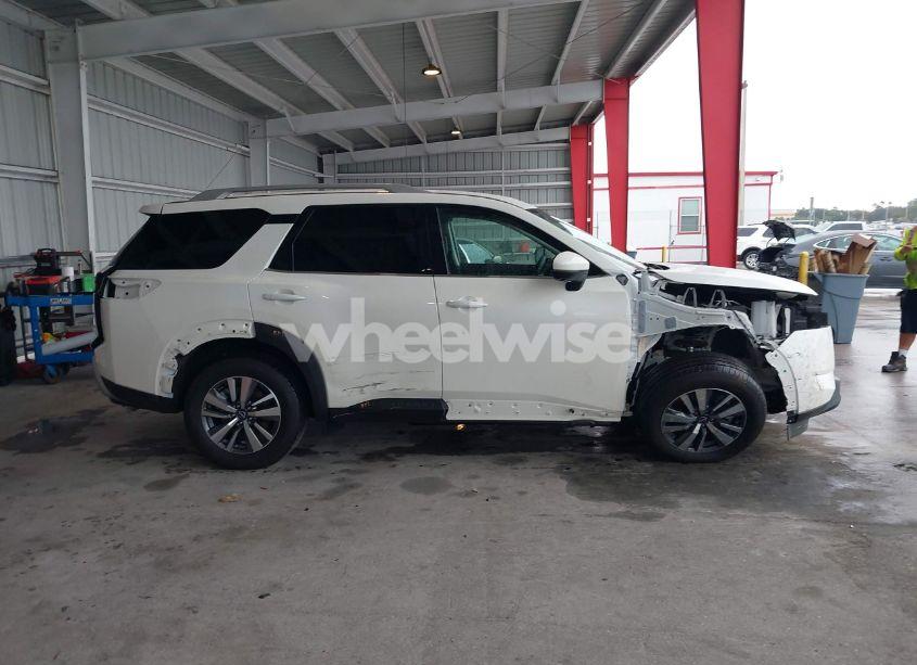 Photo 13 of 2024 Nissan Pathfinder SL FWD (VIN 5N1DR3CA7RC312806)