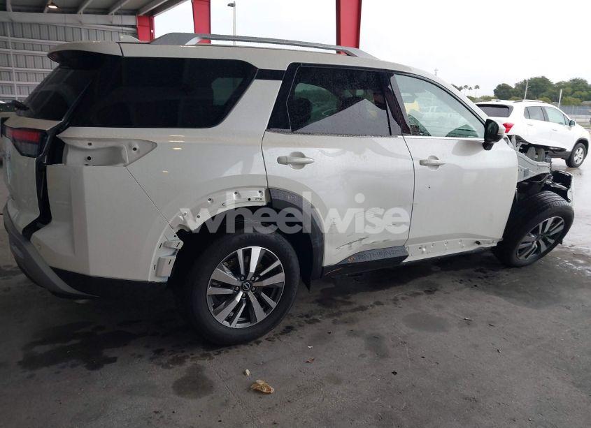 Photo 17 of 2024 Nissan Pathfinder SL FWD (VIN 5N1DR3CA7RC312806)