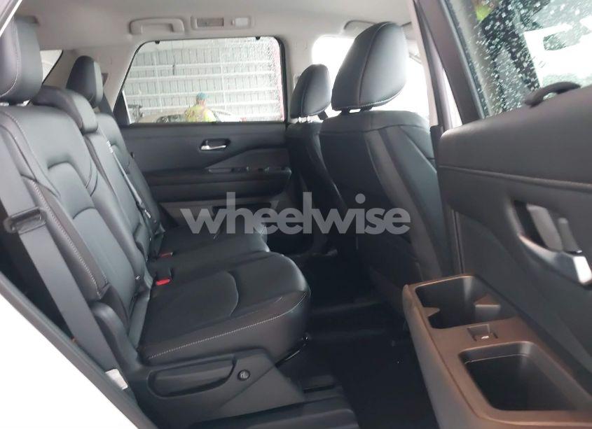 Photo 8 of 2024 Nissan Pathfinder SL FWD (VIN 5N1DR3CA7RC312806)