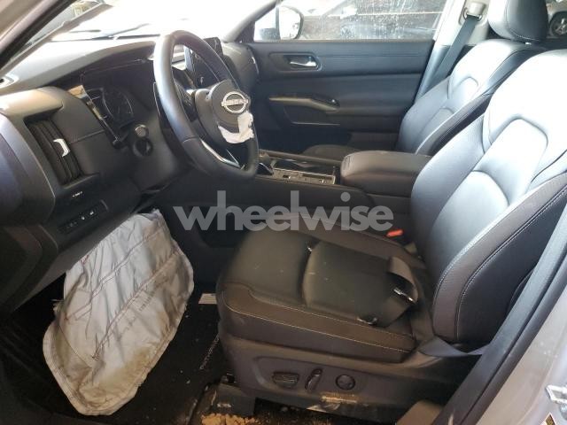 Photo 10 of 2025 NISSAN PATHFINDER SL (VIN 5N1DR3CA7SC225669)