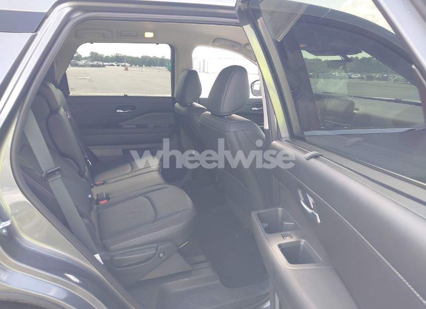 Photo 8 of 2025 Nissan Pathfinder SL FWD (VIN 5N1DR3CA9SC248855)