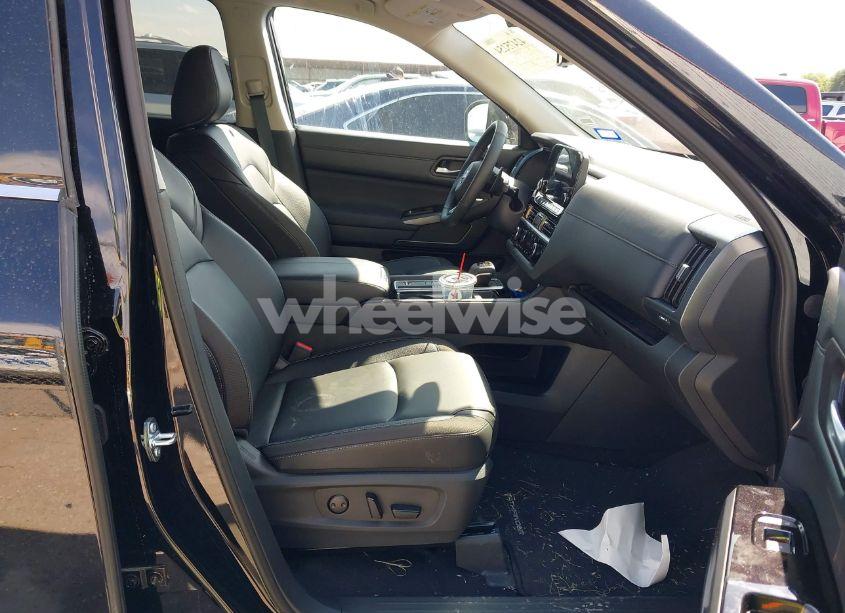 Photo 5 of 2025 Nissan Pathfinder SL FWD (VIN 5N1DR3CAXSC235208)