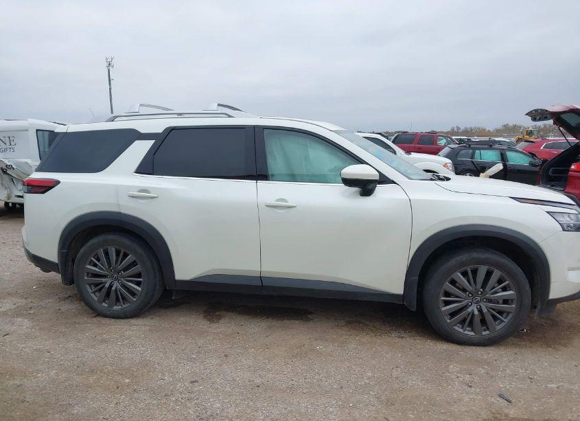 Photo 13 of 2023 Nissan Pathfinder SL FWD (VIN 5N1DR3CB5PC277317)