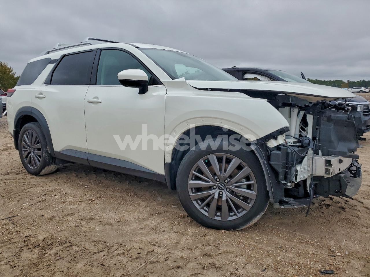 Photo 4 of 2024 NISSAN PATHFINDER SL (VIN 5N1DR3CB6RC203861)