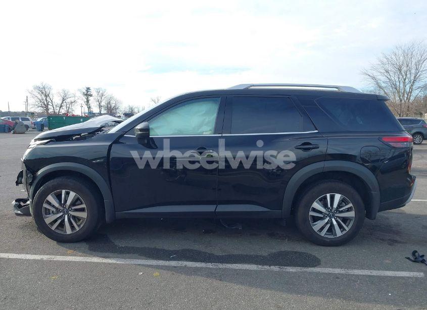 Photo 14 of 2024 Nissan Pathfinder SL 4WD (VIN 5N1DR3CC0RC229610)