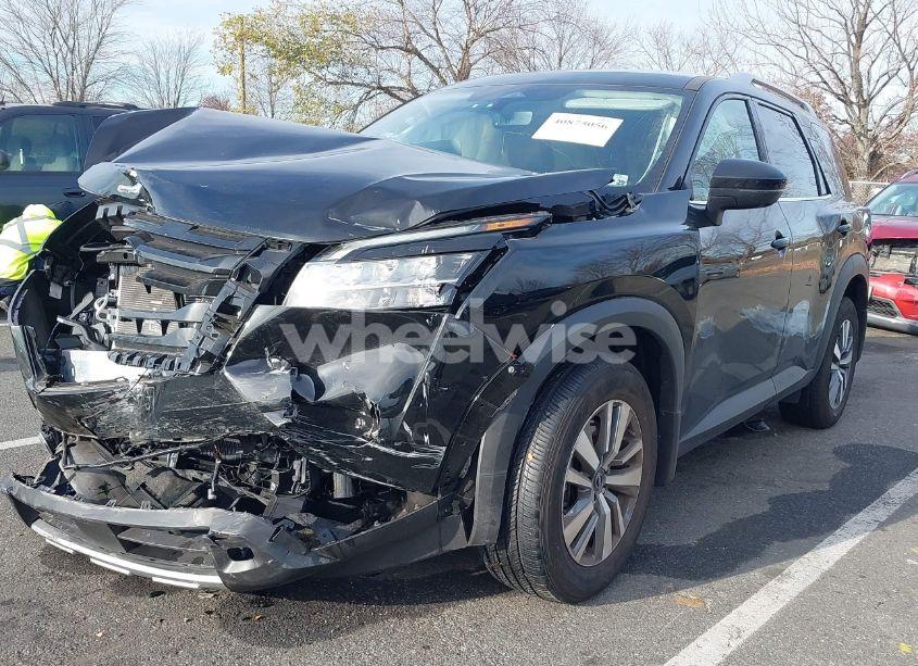 Photo 2 of 2024 Nissan Pathfinder SL 4WD (VIN 5N1DR3CC0RC229610)