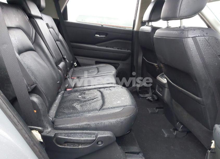 Photo 8 of 2023 Nissan Pathfinder SL 4WD (VIN 5N1DR3CC1PC209783)