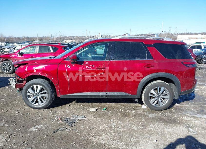 Photo 13 of 2023 Nissan Pathfinder SL 4WD (VIN 5N1DR3CC1PC221271)