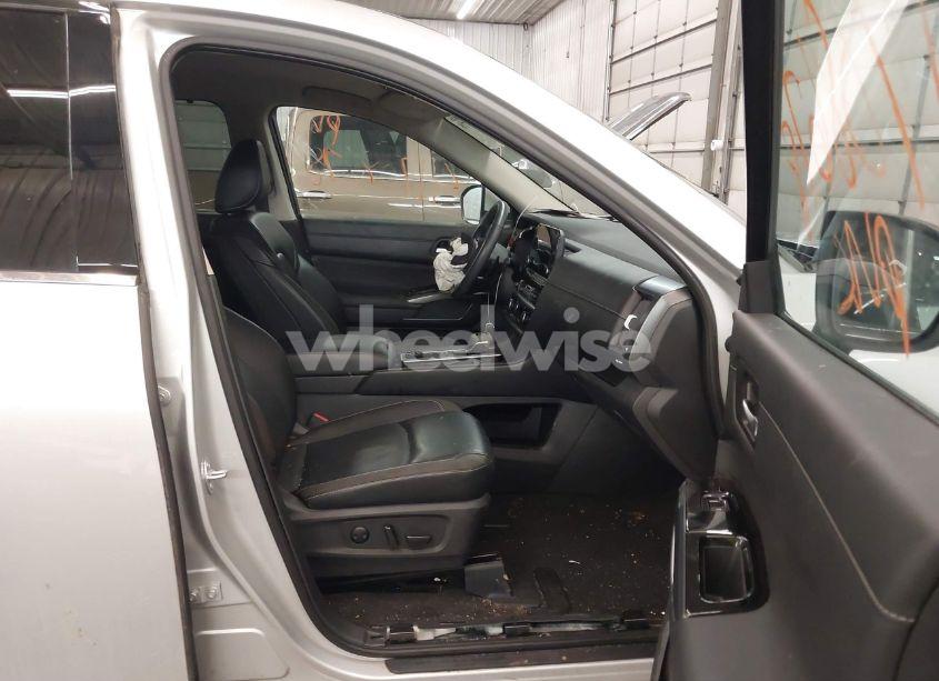Photo 5 of 2023 Nissan Pathfinder SL 4WD (VIN 5N1DR3CC1PC234988)