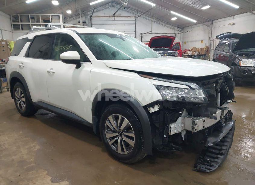 2023 Nissan Pathfinder SL 4WD (VIN 5N1DR3CC2PC231114) main photo
