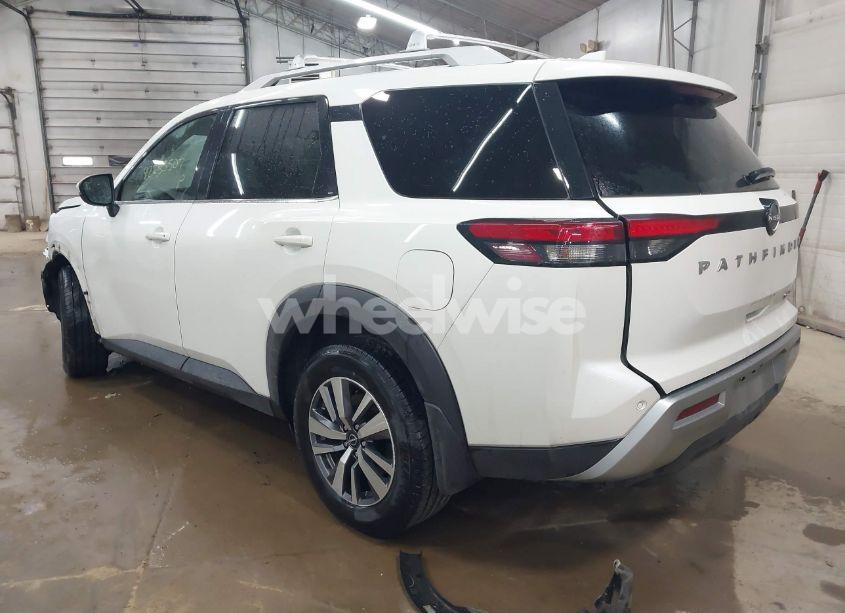 Photo 3 of 2023 Nissan Pathfinder SL 4WD (VIN 5N1DR3CC2PC231114)