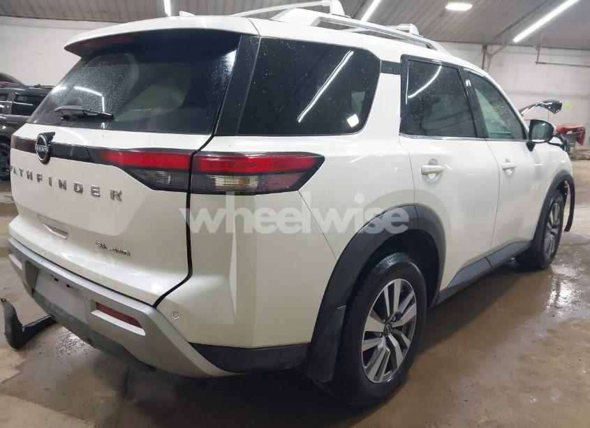 Photo 4 of 2023 Nissan Pathfinder SL 4WD (VIN 5N1DR3CC2PC231114)