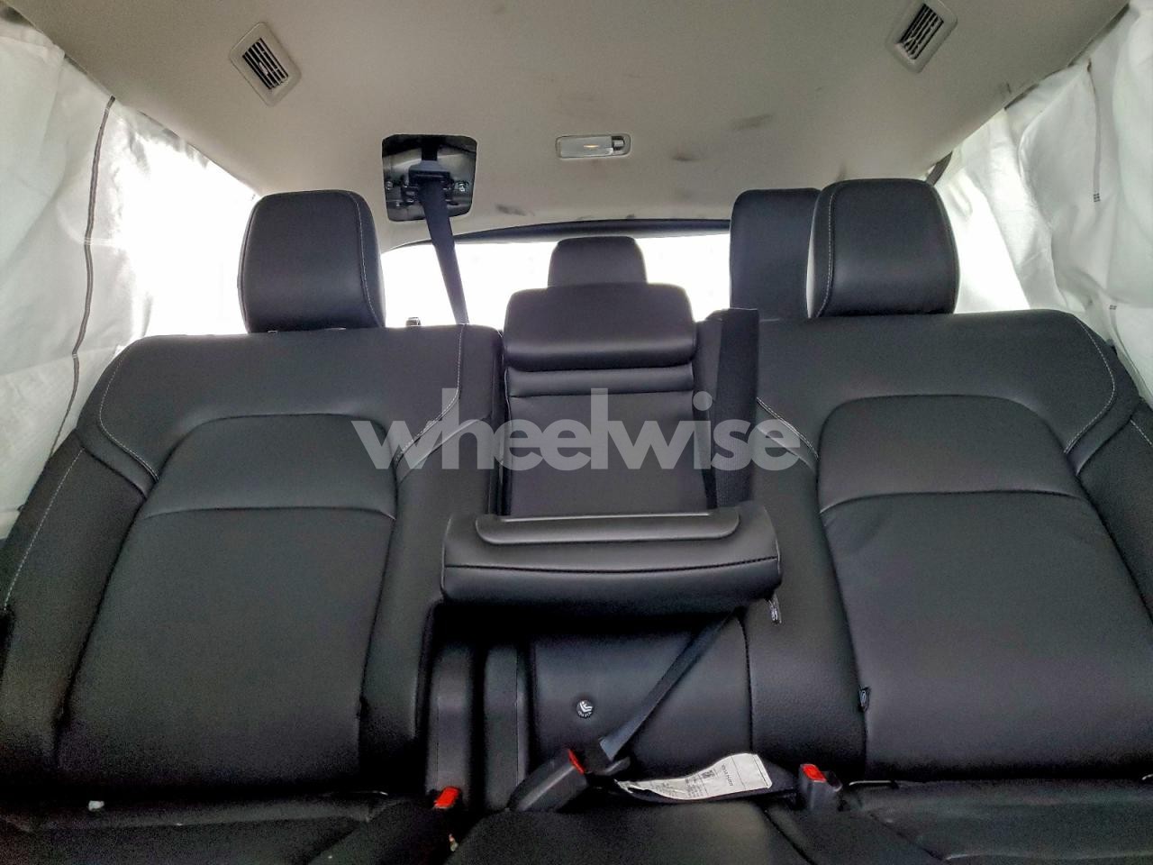 Photo 10 of 2025 NISSAN PATHFINDER SL (VIN 5N1DR3CC4SC236260)