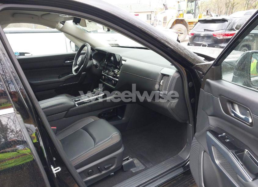 Photo 5 of 2023 Nissan Pathfinder SL 4WD (VIN 5N1DR3CC6PC255433)