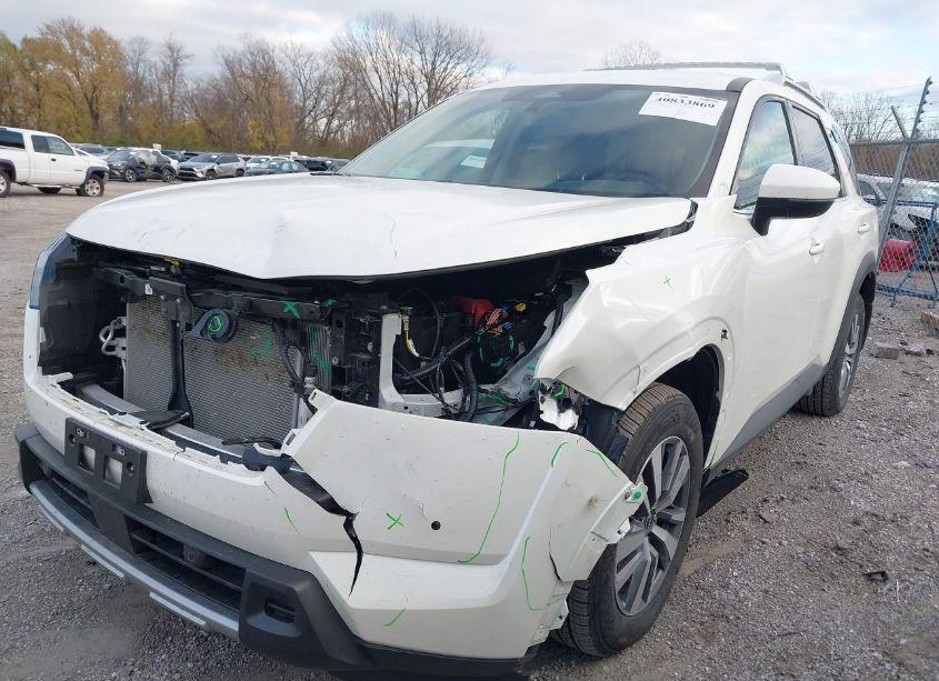 Photo 2 of 2024 Nissan Pathfinder SL 4WD (VIN 5N1DR3CC8RC227670)