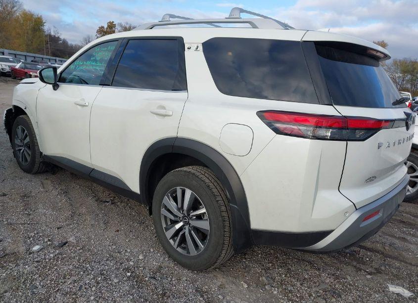 Photo 3 of 2024 Nissan Pathfinder SL 4WD (VIN 5N1DR3CC8RC227670)