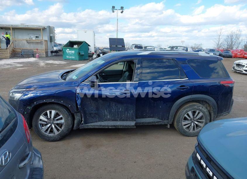 Photo 14 of 2022 Nissan Pathfinder SL 4WD (VIN 5N1DR3CCXNC261524)