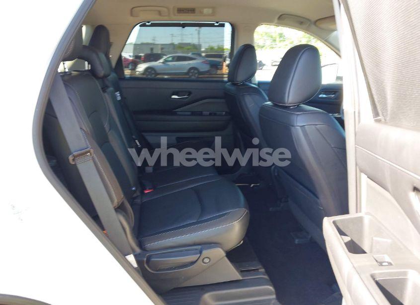 Photo 8 of 2023 Nissan Pathfinder SL 4WD (VIN 5N1DR3CCXPC273840)